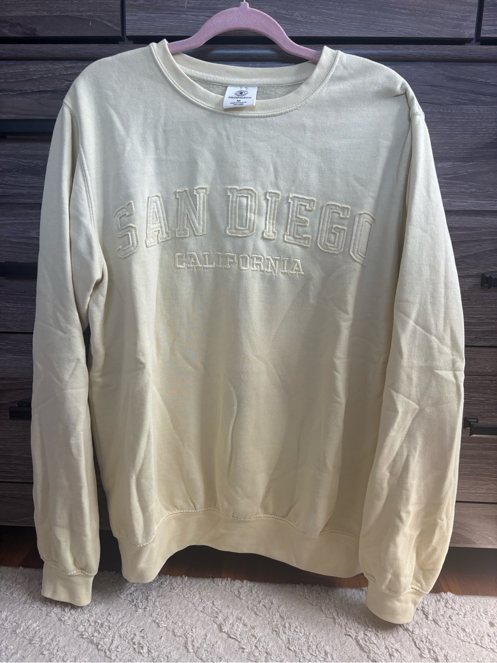 San Diego California Embroidered Crewneck Sweatshirt - Cream